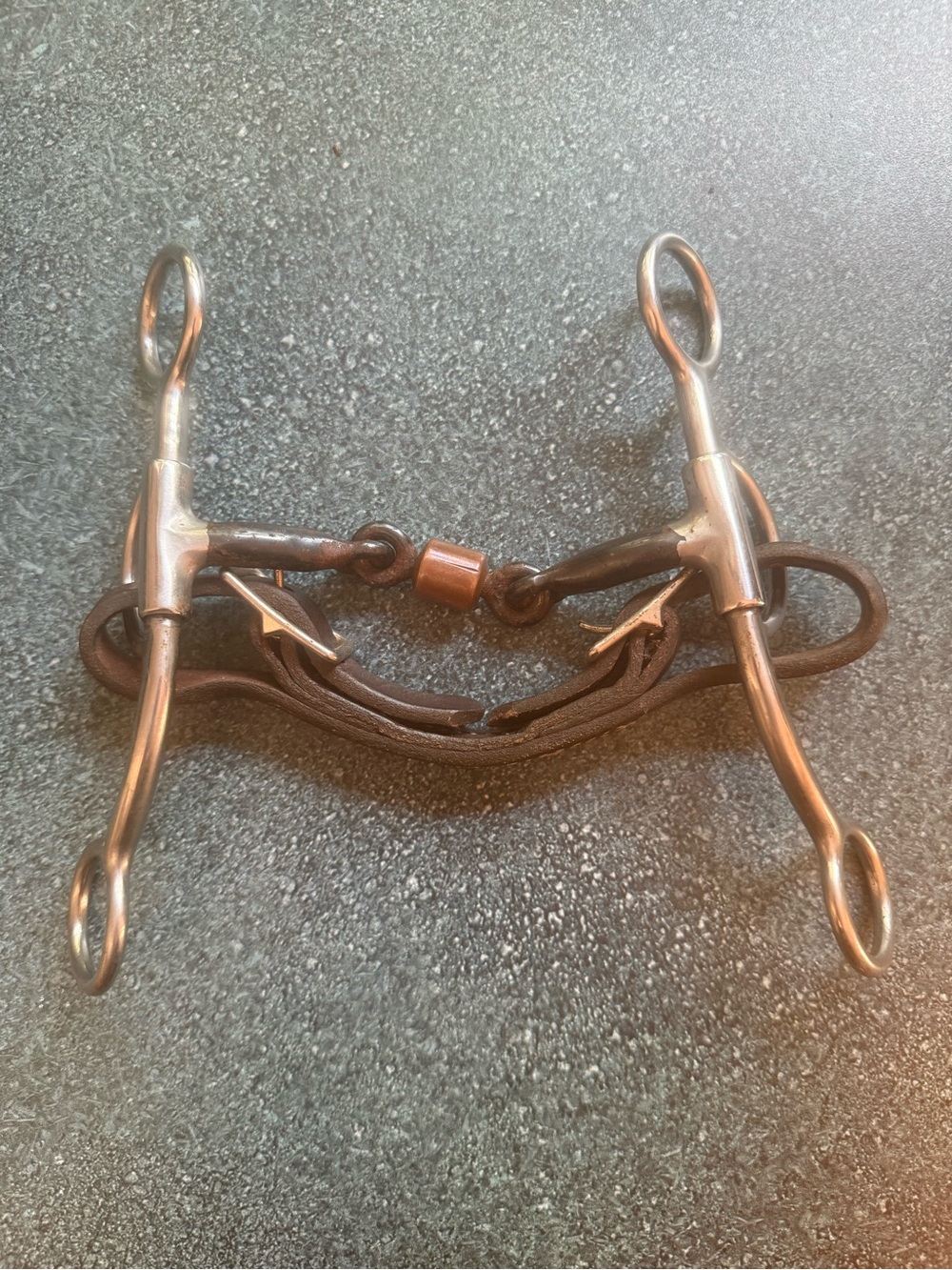 5’ Horse Bit Curb Bit with Copper Roller - Picture 2 of 2